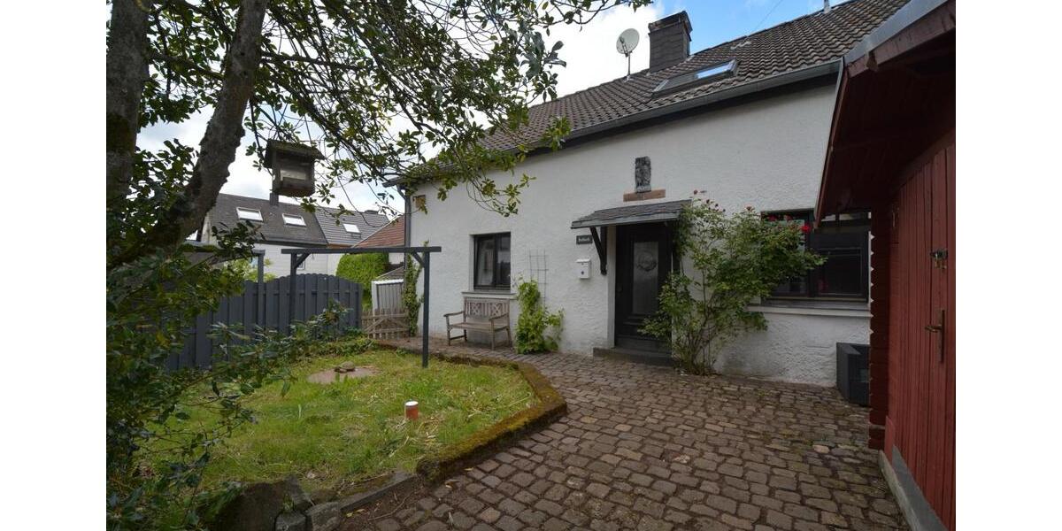 Einfamilienhaus Gerolstein - 7 Zimmer, 128 m&sup2;, 139.000&euro; | Angebot:27148210