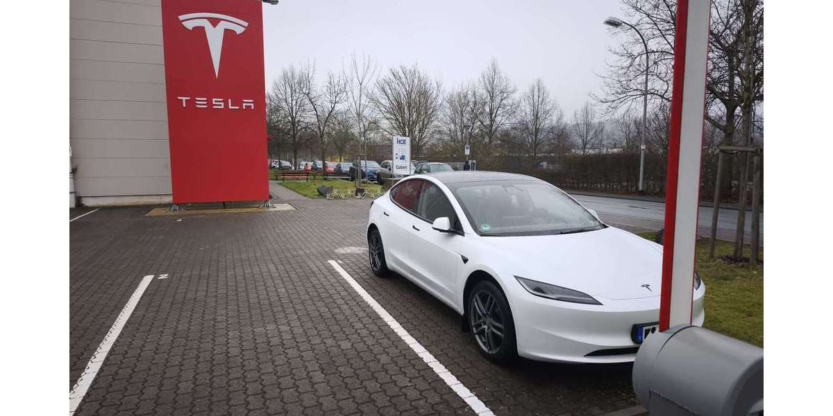 Tesla Model 3 15.900 km 39.790 &euro; Pirmasens 66955