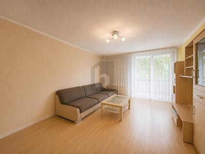 FAMILIENFREUNDLICH MIT BALKON & TG - Etagenwohnung Möglingen | Angebot:27018912