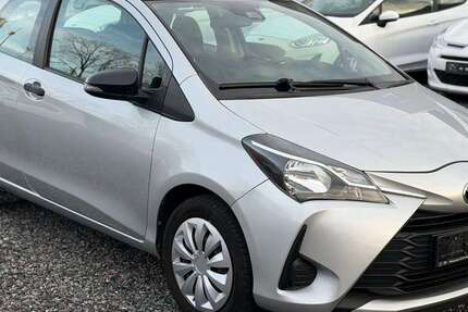 Toyota Yaris 104.000 km 7.499 € Essen 45307