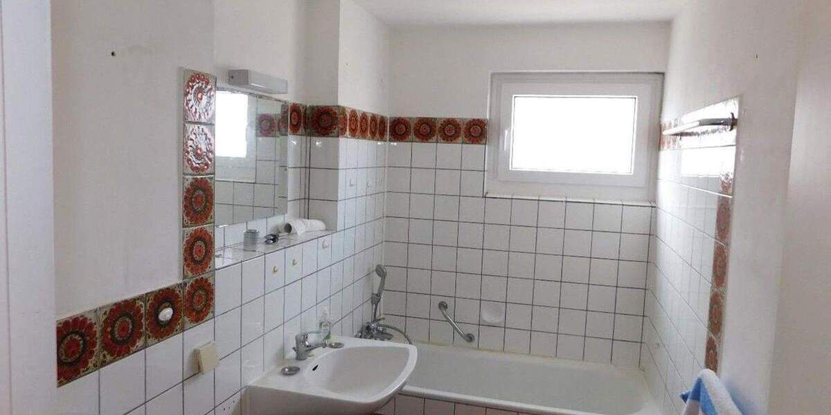 Etagenwohnung Dossenheim - 3 Zimmer, 75 m&sup2;, 300.000&euro; | Angebot:25627382