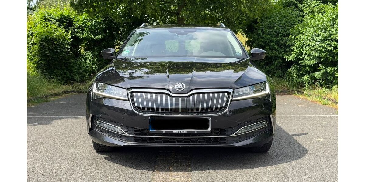 Skoda Superb 125.000 km 19.500 &euro; Oberhausen 46145