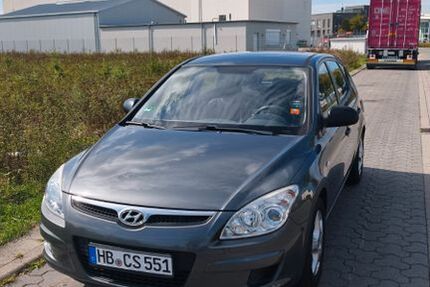 Hyundai i30 245.000 km 1.999 &euro; Bremen 28217