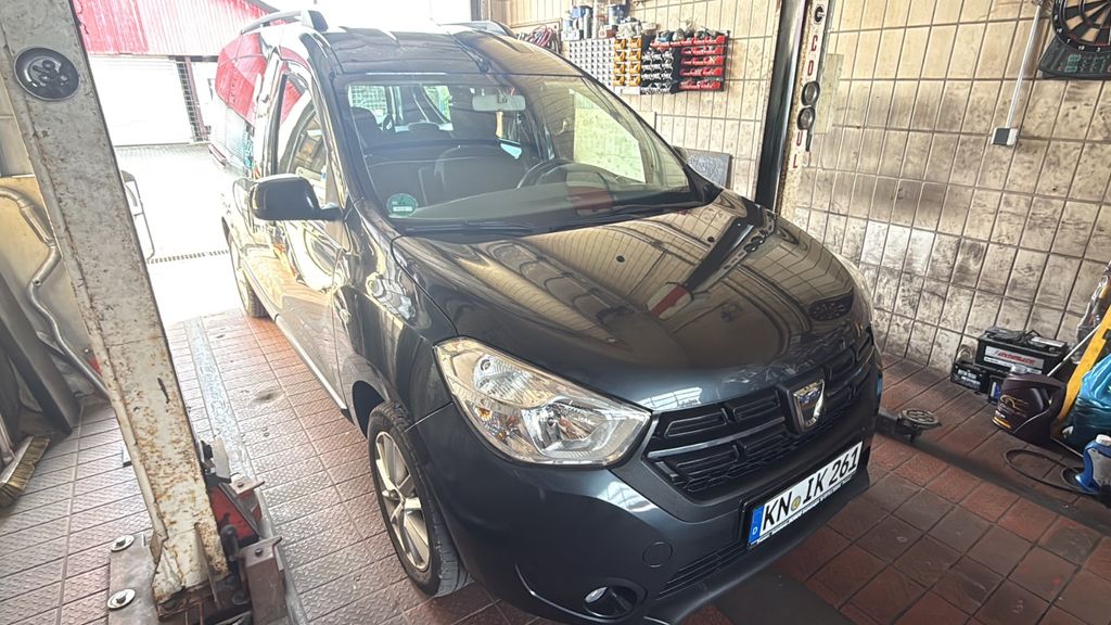 Dacia Dokker 49.575 km 13.500 &euro; Singen (Hohentwiel) 78224
