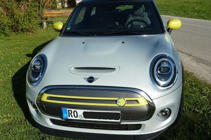 Mini Cooper SE 61.225 km 14.500 &euro; Stephanskirchen 83071