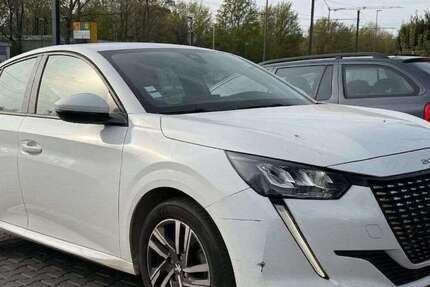 Peugeot 208 54.511 km 12.390 &euro; Mainz 55128