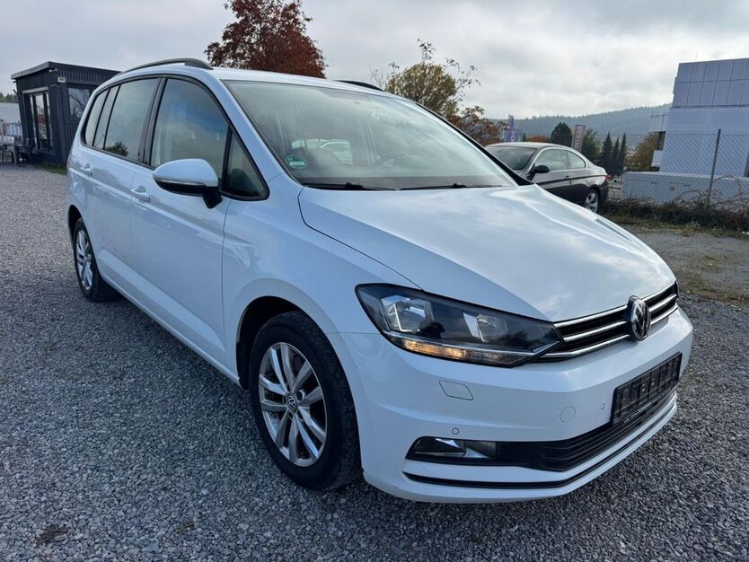 VW Touran 194.000 km 10.290 € Schwenningen 78056