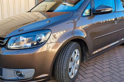 VW Touran 189.500 km 5.300 &euro; Dingelstädt 37351