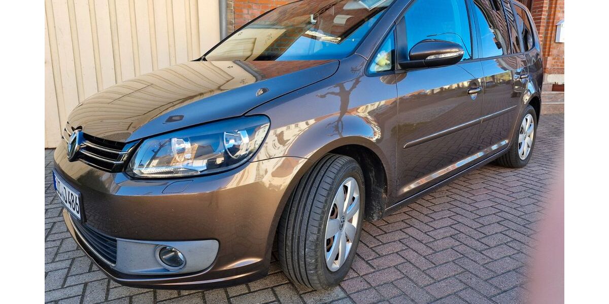 VW Touran 189.500 km 5.300 &euro; Dingelstädt 37351
