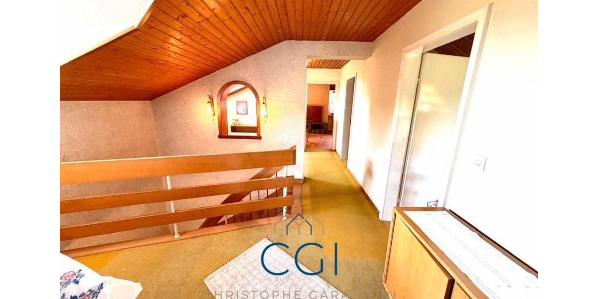 Einfamilienhaus Blieskastel - 10 Zimmer, 250 m&sup2;, 249.000&euro; | Angebot:27135161