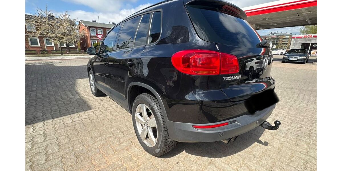 VW Tiguan 266.542 km 6.200 &euro; Lübeck 23554