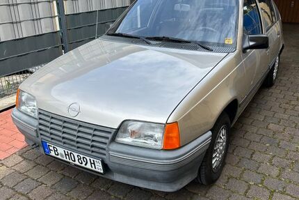 Opel Kadett 90.000 km 2.990 &euro; Langen 63225