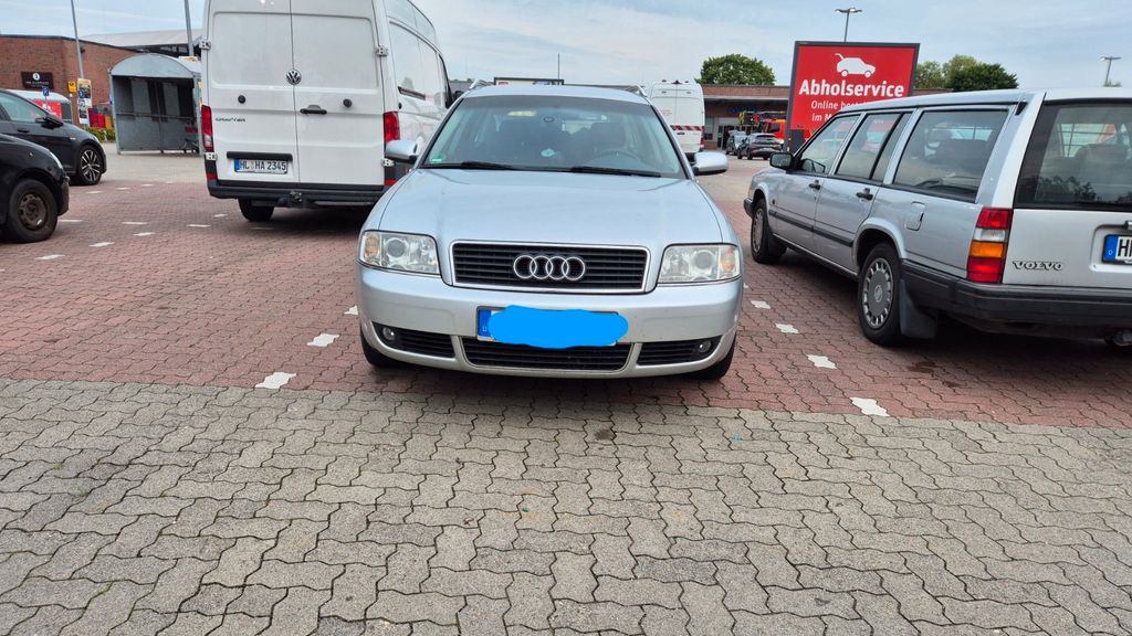 Audi A6 212.000 km 3.200 &euro; Lübeck 23562