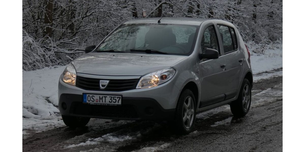 Dacia Sandero 196.000 km 1.400 &euro; Wilhelmshaven 26384