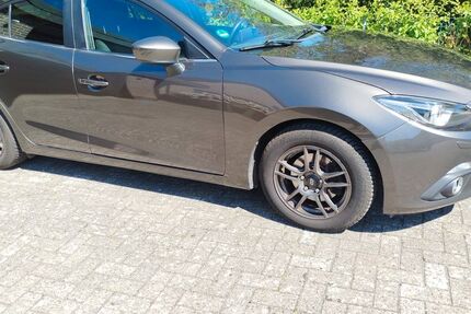 Mazda 3 212.000 km 6.600 &euro; Varel 26316