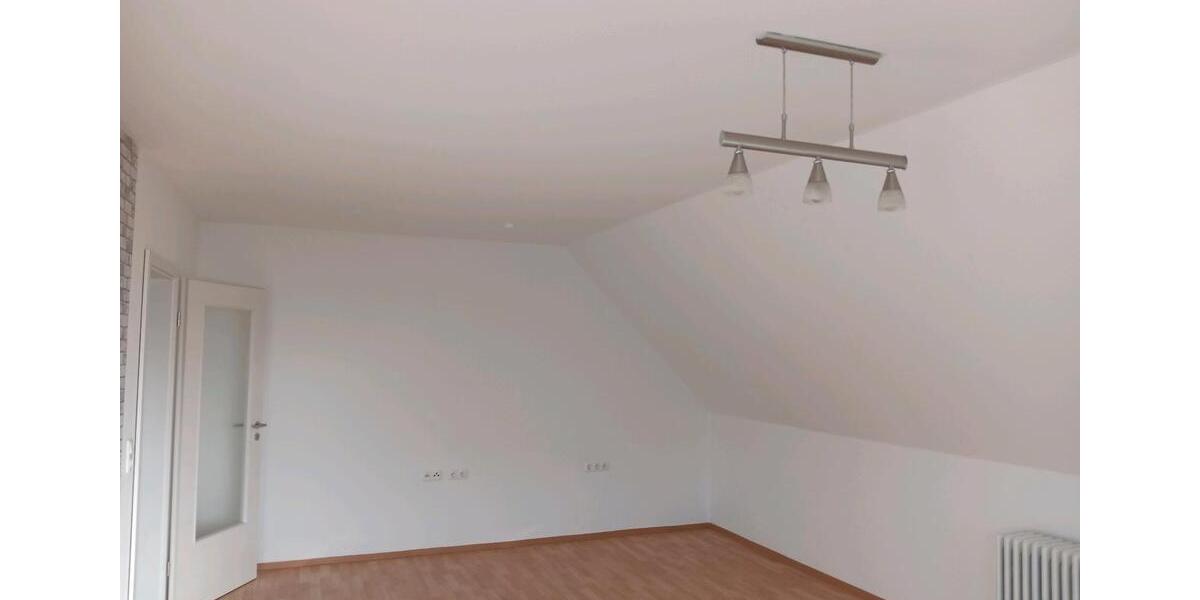 Etagenwohnung Arberg - 3 Zimmer, 102 m&sup2;, 950&euro; | Angebot:25298494