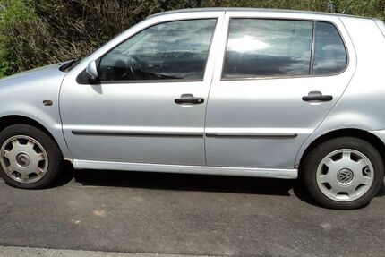 VW Polo 104.523 km 750 &euro; Hausen 97647