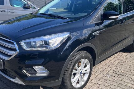 Ford Kuga 98.000 km 12.590 &euro; Senden 48308