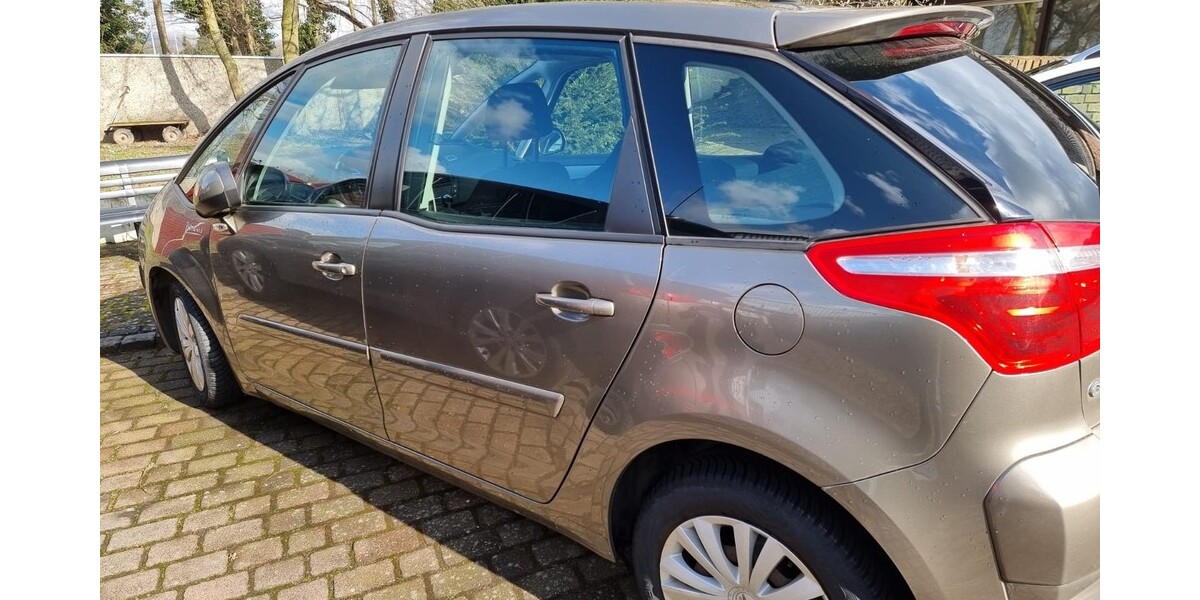 Citroen C4 Picasso 149.000 km 3.800 € Grevenbroich 41515