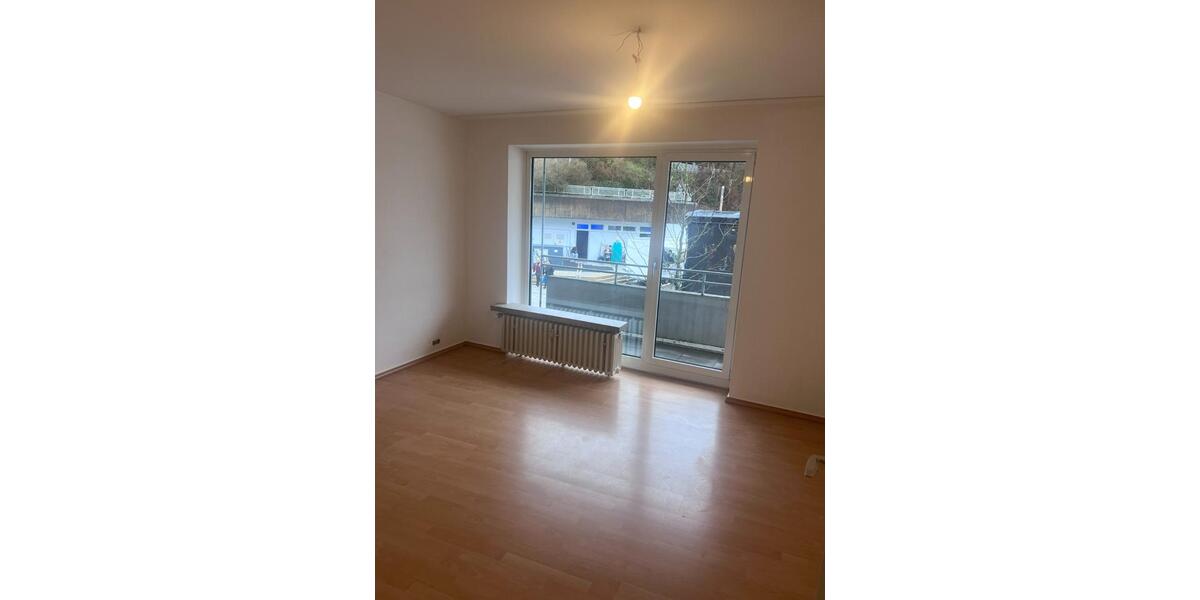 Etagenwohnung Bergisch Gladbach Alt-Frankenforst - 3 Zimmer, 85 m&sup2;, 1.200&euro; | Angebot:24955907