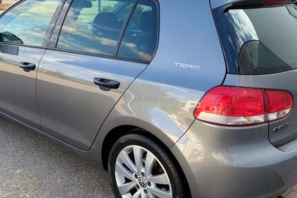 VW Golf 202.000 km 6.600 &euro; Böblingen 71034