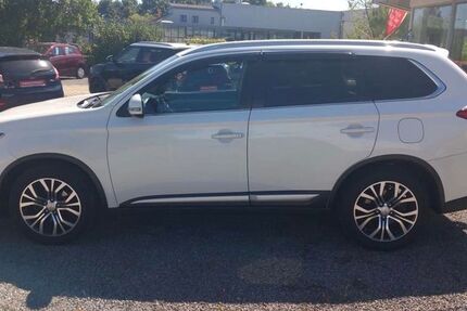 Mitsubishi Outlander 109.600 km 14.699 &euro; Königswinter 53639