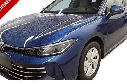 VW Passat 11.200 km 39.470 &euro; Regensburg 93053