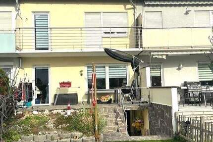 Familienfreundliches Reihenmittelhaus in zentraler Lage 5 zimmer