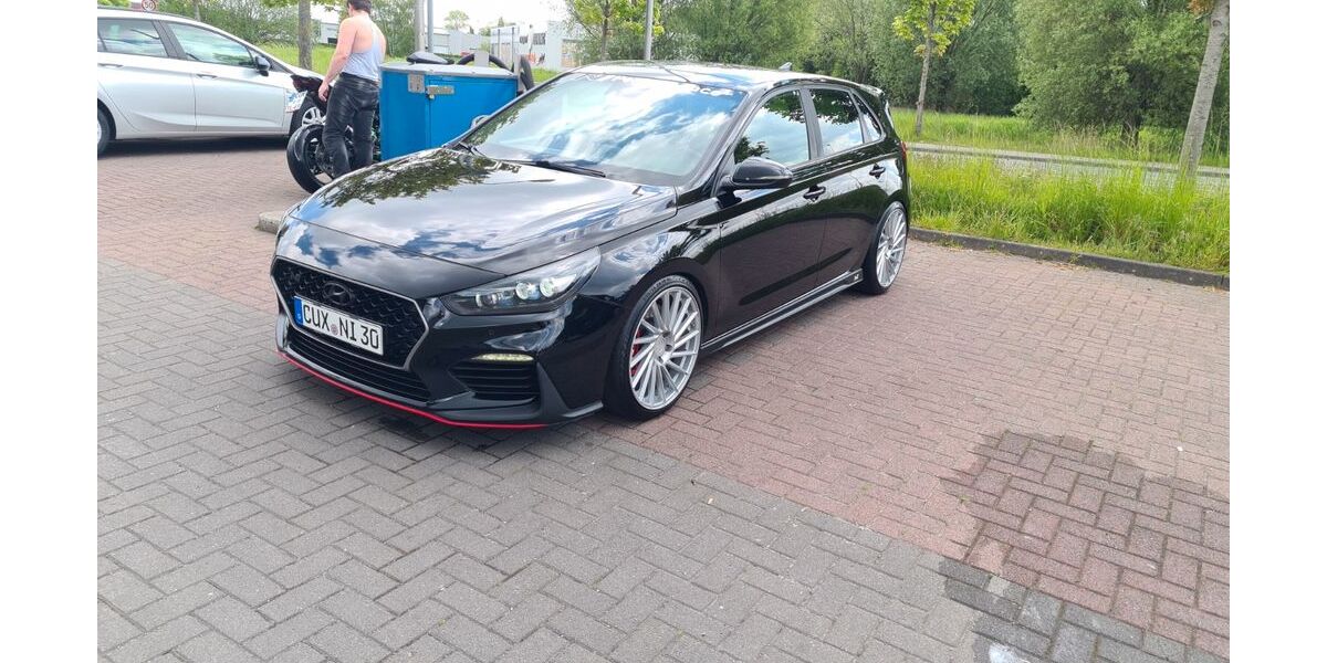 Hyundai i30 77.500 km 20.500 &euro; Cuxhaven 27476