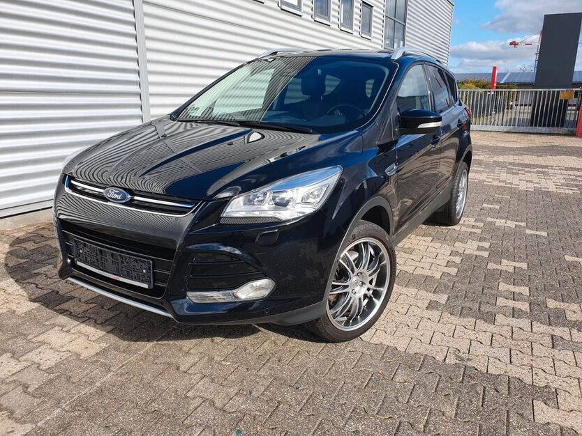 Ford Kuga 97.000 km 15.199 € Mülheim-Kärlich 56218