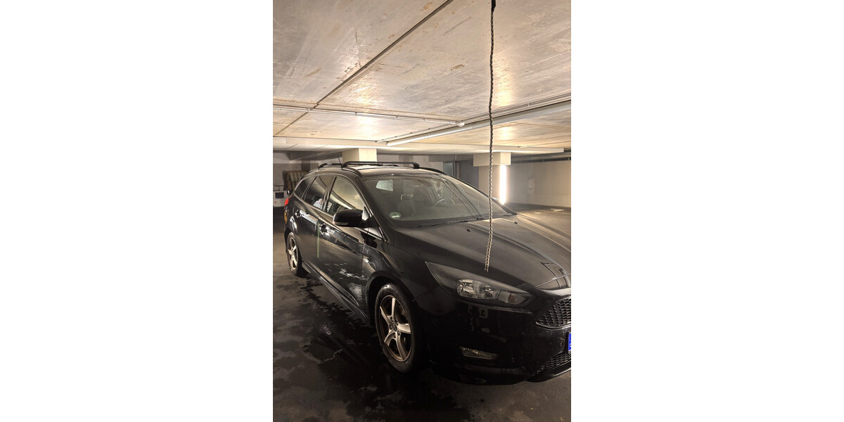 Ford Focus III Turnier 113.855 km 5.800 &euro; Denzlingen 79211