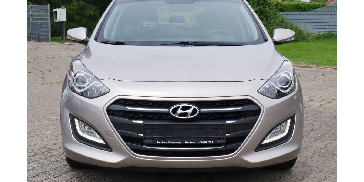 Hyundai i30 91.400 km 10.900 &euro; Herzlake 49770