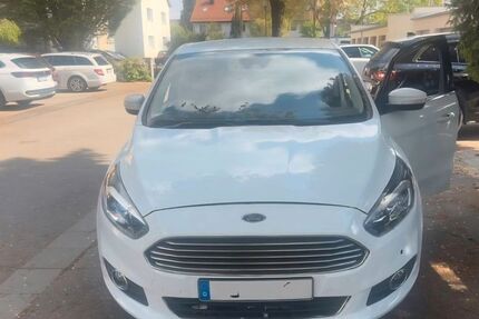 Ford S-Max 92.980 km 9.000 &euro; Neufahrn 85375