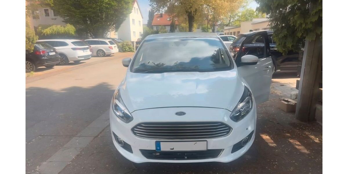 Ford S-Max 92.980 km 9.000 &euro; Neufahrn 85375