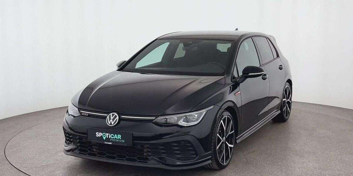 VW Golf 52.037 km 28.970 &euro; Uslar 37170