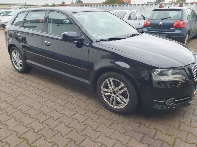 Audi A3 230.000 km 7.990 € Nürnberg 90431