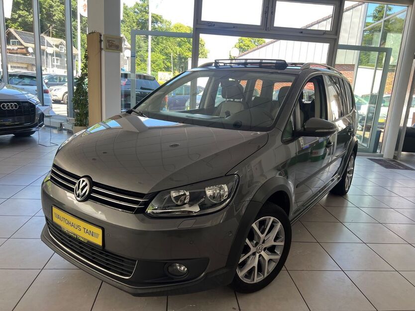 VW Touran 114.560 km 13.990 € Neunkirchen 57290