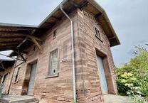 HISTORISCHE BAHNHOFHALLE AUCH FÜR GASTROBETRIEB