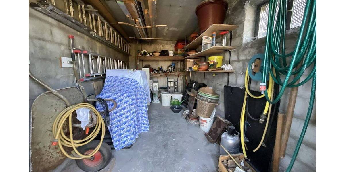 Einfamilienhaus Sontra - 7 Zimmer, 147 m&sup2;, 110.000&euro; | Angebot:26257461