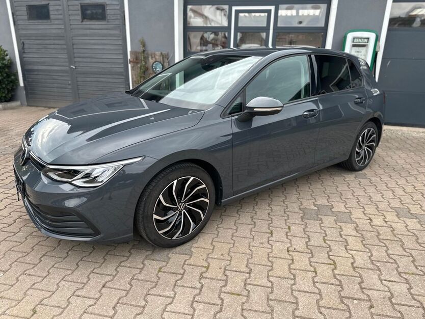VW Golf 64.200 km 17.990 € Ahorntal 95491