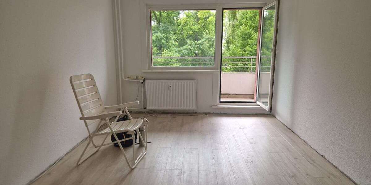 Etagenwohnung Berlin Friedrichsfelde - 4 Zimmer, 104 m&sup2;, 1.349&euro; | Angebot:26865833