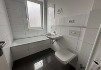 Wohnung zum Kaufen in Düsseldorf 199.000 € 80 m²
