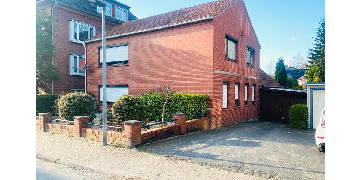 Einfamilienhaus Emden Tholenswehr - 7 Zimmer, 220 m&sup2;, 379.000&euro; | Angebot:27146348