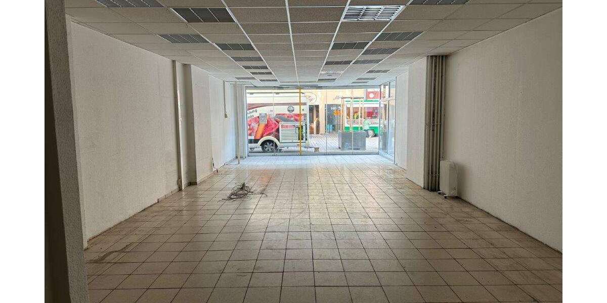 Kapitalanlage : Wohn- und Geschäftshaus mit 3 Wohneinheiten und 1 Gewerbeeinheit in 