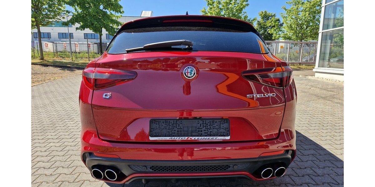 Alfa Romeo Stelvio Quadrifoglio Q4 63.569 km 46.800 € Wilsdruff 01723
