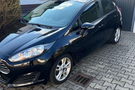 Ford Fiesta 145.000 km 5.450 &euro; Homberg 34576