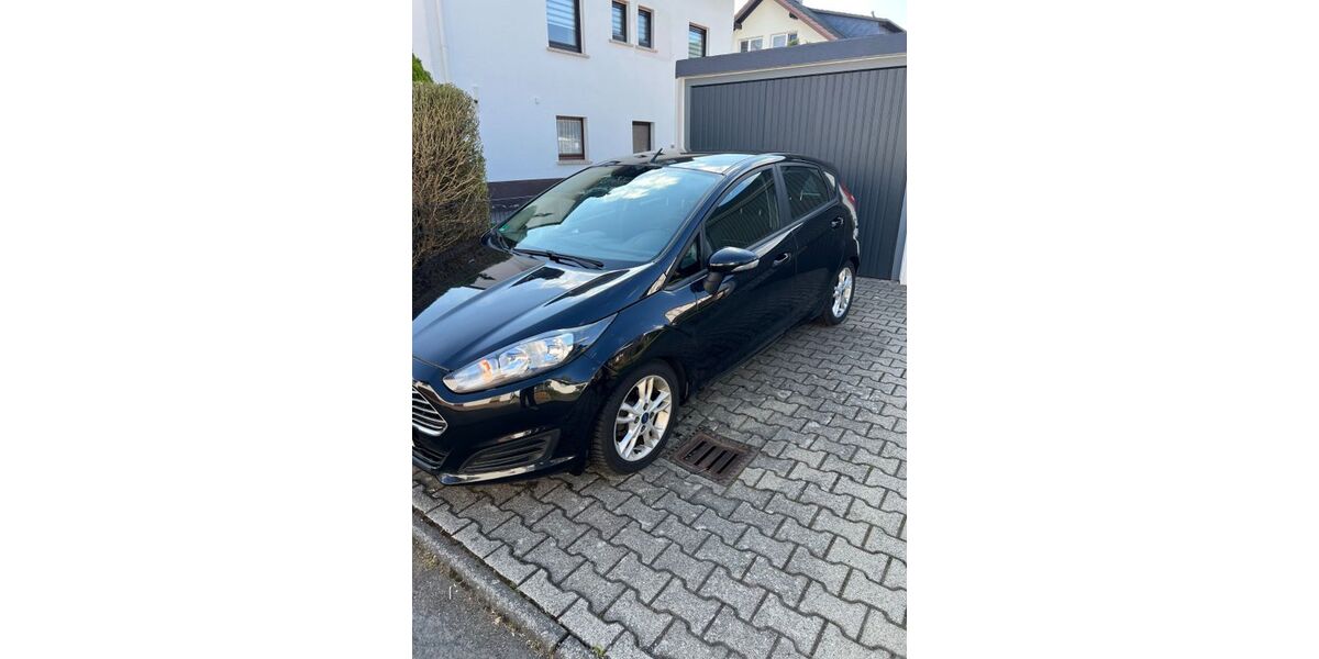 Ford Fiesta 145.000 km 5.450 &euro; Homberg 34576