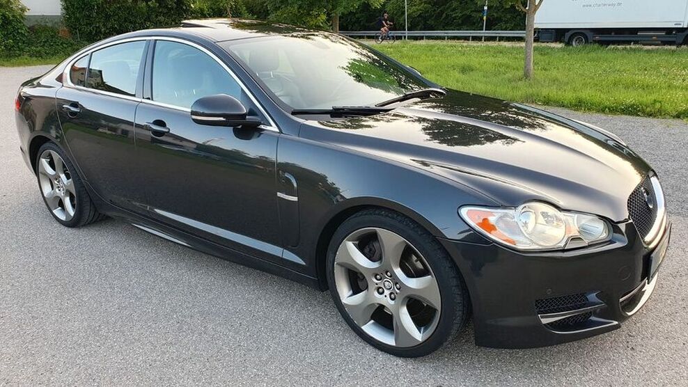 XF
