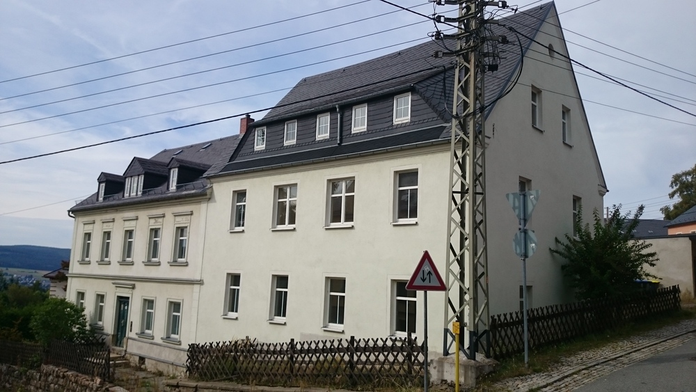Zwei-Zimmer-Wohnung in ruhiger Lage mit Gartennutzung - Erdgeschoßwohnung Lauter-Bernsbach Bernsbach | Angebot:14517893