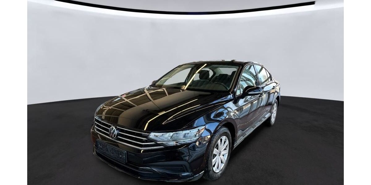 VW Passat 54.996 km 23.990 &euro; Rastede/ Wahnbek 26180